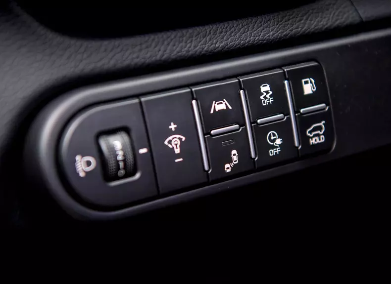 Kia-XCeed-2023-1600-18