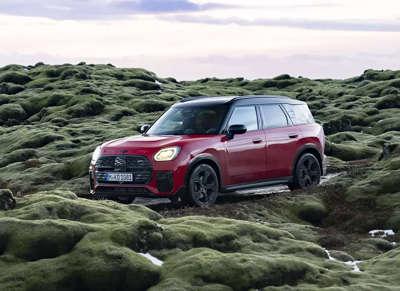 P90536217_highRes_mini-countryman-s-al