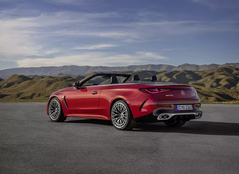 Das neue Mercedes-AMG CLE 53 4MATIC+ Cabriolet

The new Mercedes-AMG CLE 53 4MATIC+ Cabriolet
