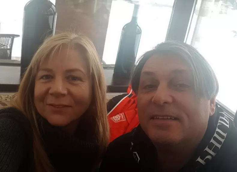 primele-imagini-cu-viviana-de-la-inmormantarea-lui-cornel-gales-1