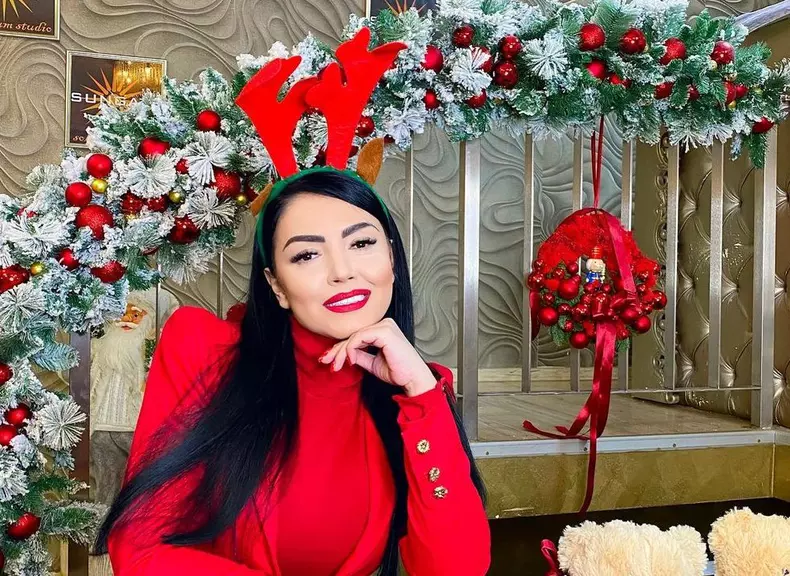 Andreea-Mantea-invitata-la-„40-de-intrebari-cu-Denise-Rifai-2