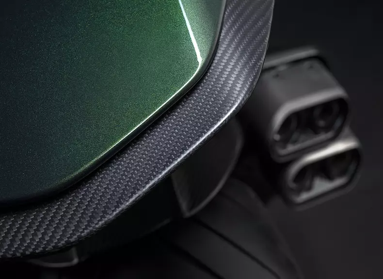 web_Ducati-Diavel-V4-for-Bentley-DWP24-Overview-gallery-1920×1080-08