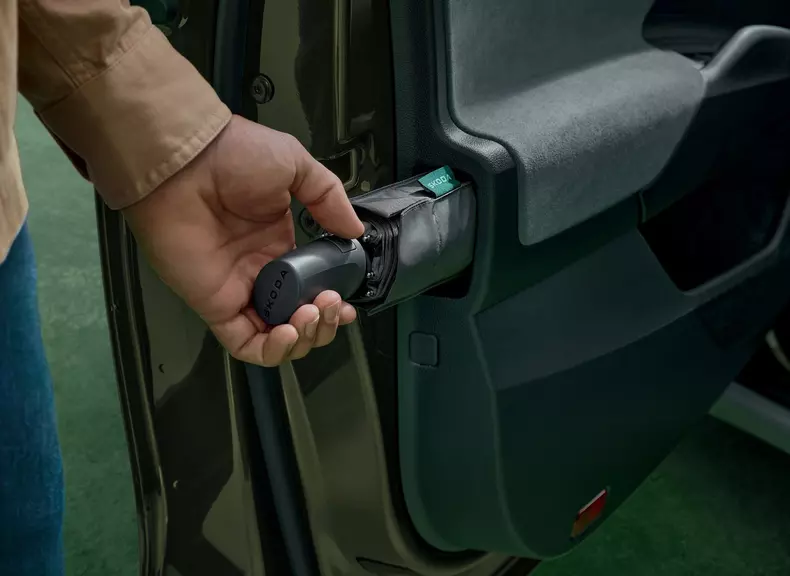 Skoda-Enyaq-2025-HD-55ed9a101b9966eb587f7e27778c827e301b7e9f2