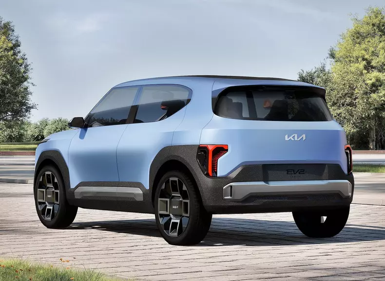 Kia-EV2_Concept-2025-Rear_Three-Quarter.476d7330
