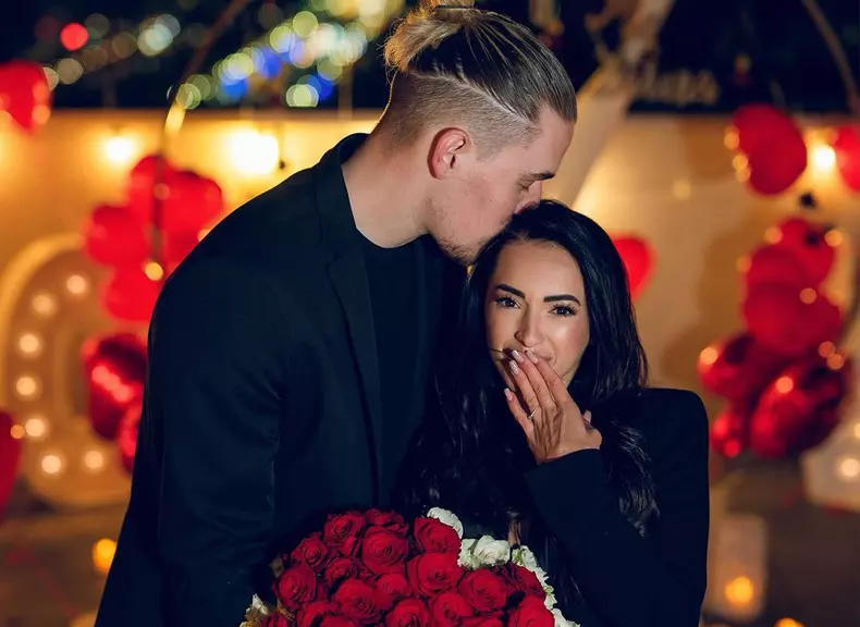 Larisa Iordache și iubitul ei, Cristian Chiriţă, s-au logodit  (7)