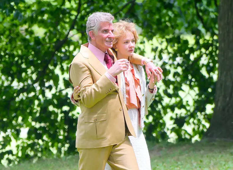 Bradley Cooper And Carey Mulligan On Set - NYC