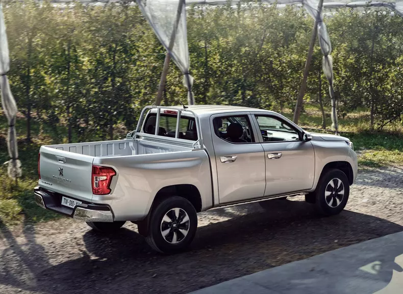 Peugeot-Landtrek-2021-1600-56