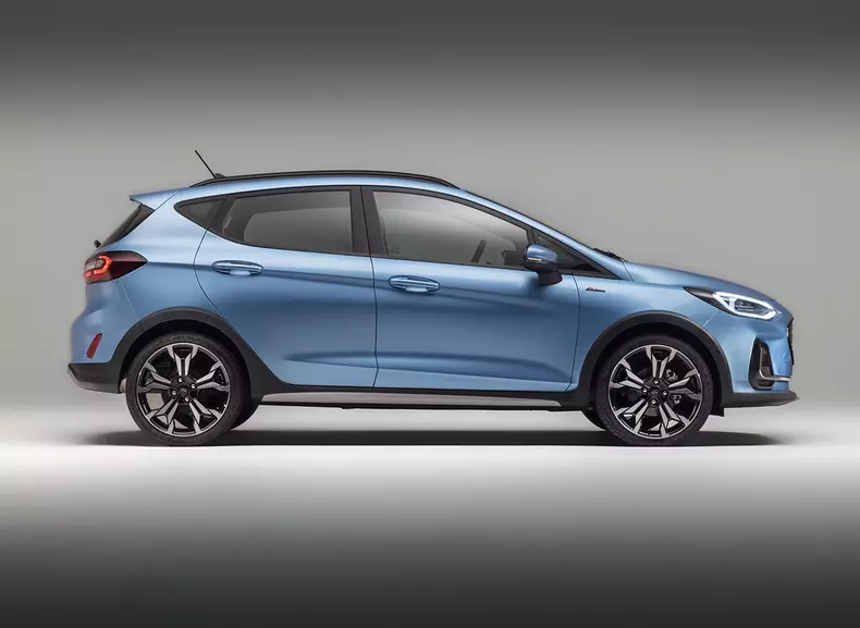 2021_FORD_FIESTA_STUDIO_ACTIVE_03