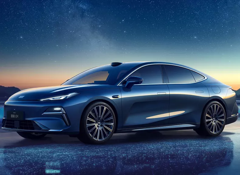 Geely-Galaxy_Starshine_8_EM-2026-HD-9974fd1a1bae5b329b4ad17f9a74a09dba937bbee