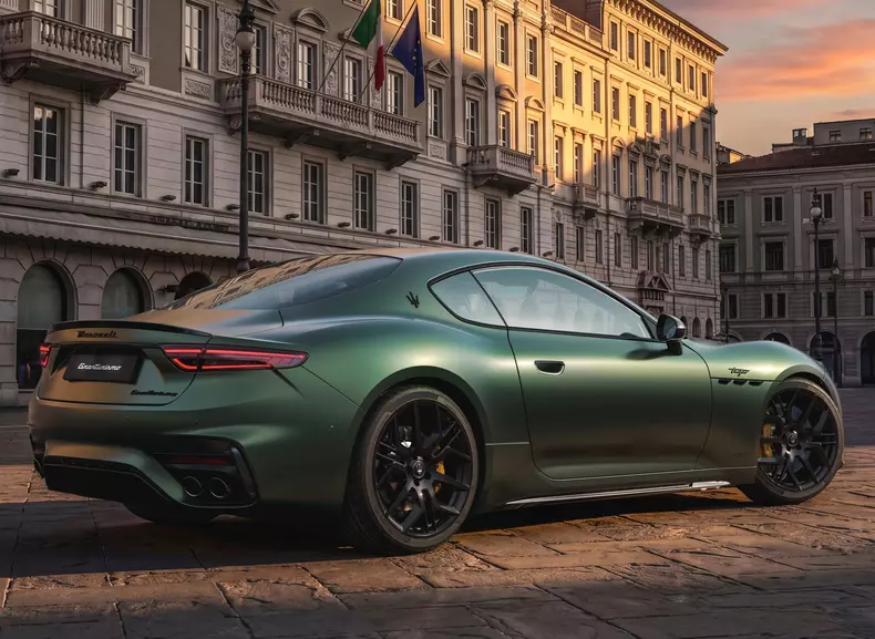Maserati-GranTurismo_Trofeo-2027-HD-6c9688481c77547aea8112c03d9b818234075520a