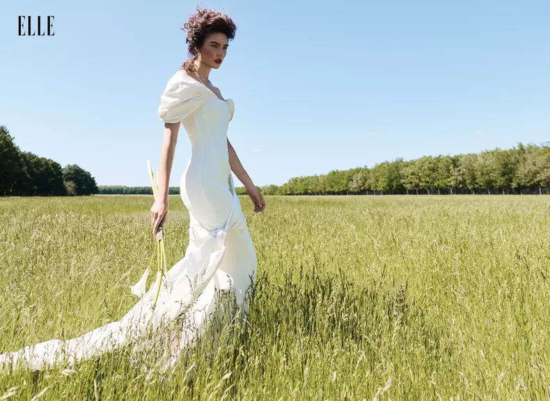 Rochie V:PM, bijuterii Kultho Diamonds.