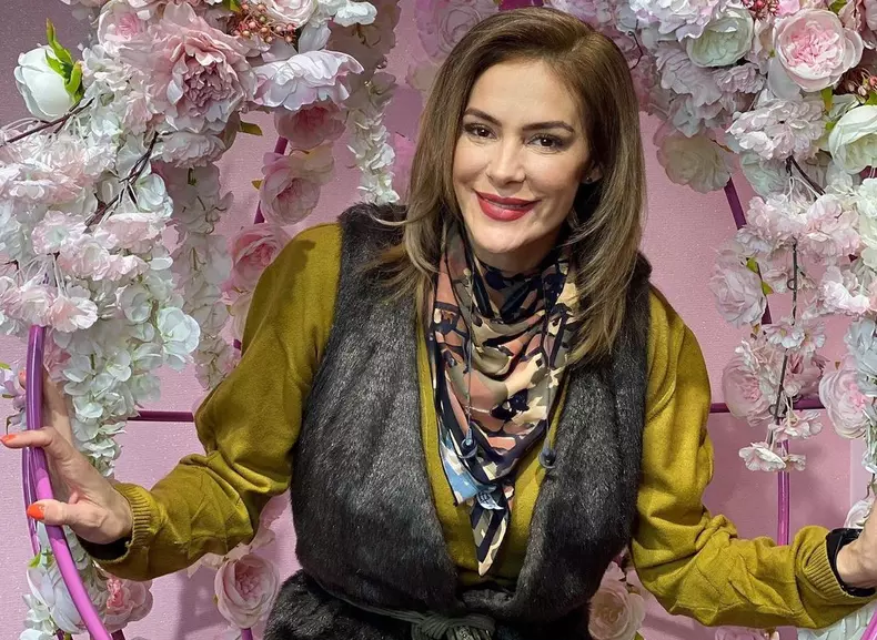 roxana ciuhulescu (1)