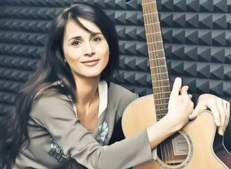 madalina-manole-1