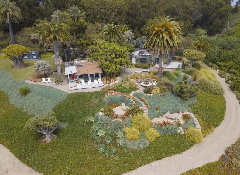 Cum arată casa de vacanță a lui Brad Pitt