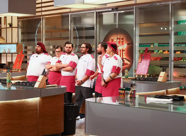 Răsturnare de situație la Chefi la cuțite, 9 octombrie 2023. Cătălin Scărlătescu a dat eliminarea peste cap