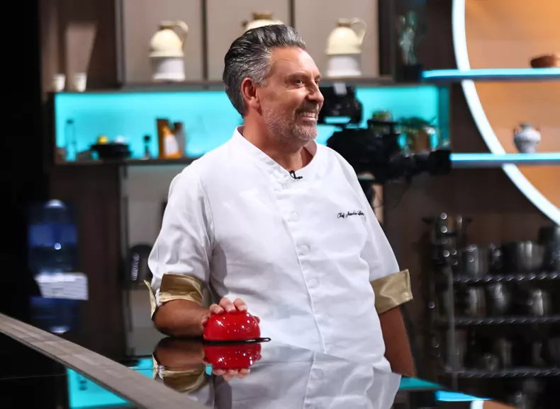 Chef Sautner arunca o amuleta in joc