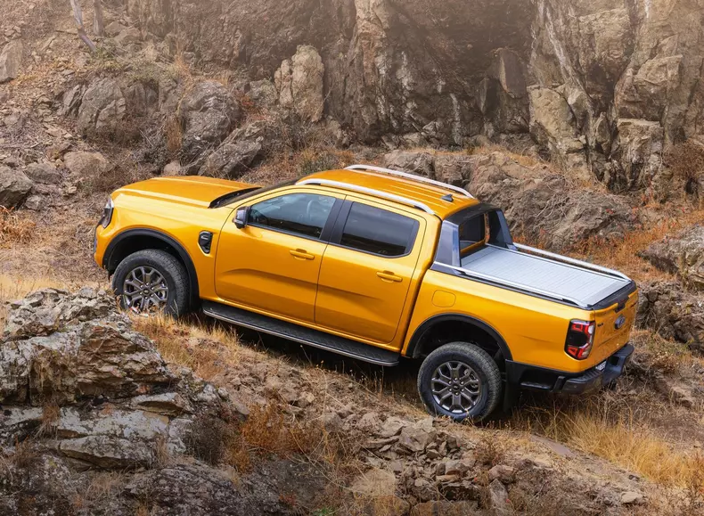 Ford-Ranger-2023-1600-14