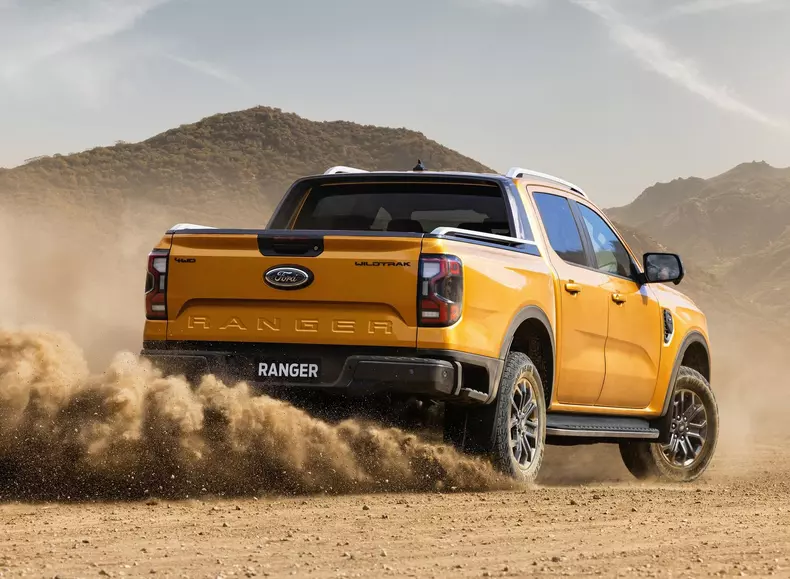 Ford-Ranger-2023-1600-15
