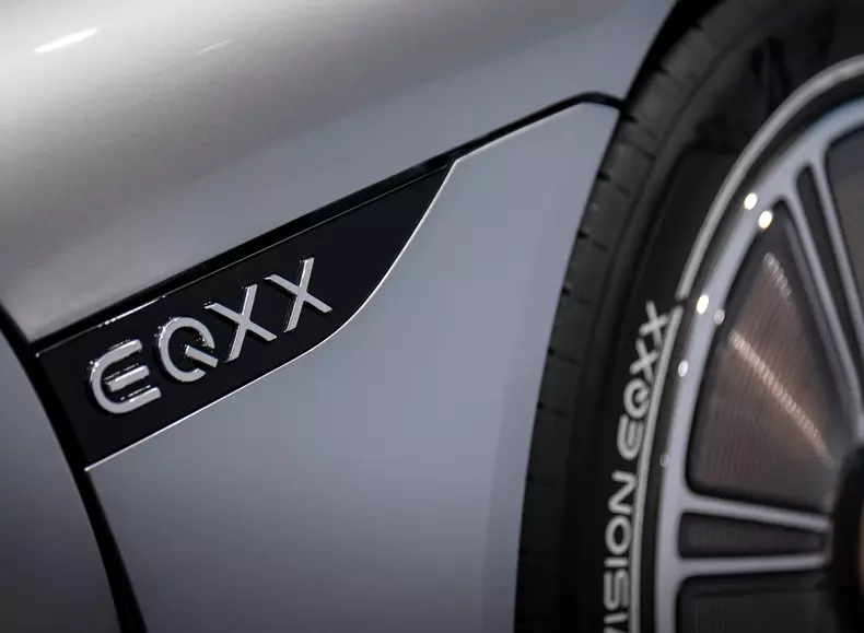 Mercedes-Benz-Vision_EQXX_Concept-2022-1600-31