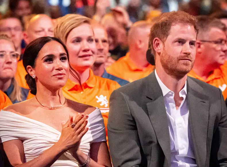 Taximetristul care i-a preluat pe Meghan Markle și prințul Harry, detalii uluitoare despre fuga de paparazzi