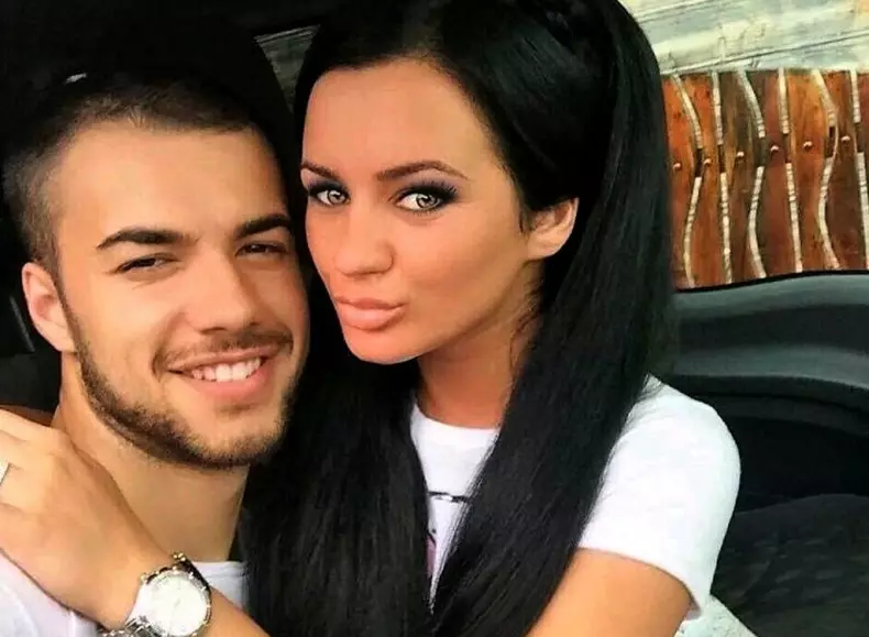 carmen-de-la-salciua-l-a-uitat-pe-culita-sterp-1