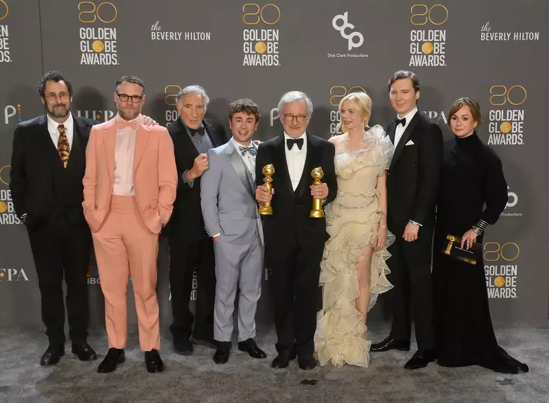 globurile-de-aur-2023.-lista-completa-a-castigatorilor.-de-ce-a-fost-o-seara-importanta-pentru-steven-spielberg-1