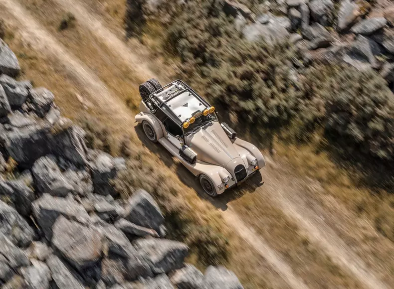 Morgan-Plus_Four_CX-T-2021-1600-15