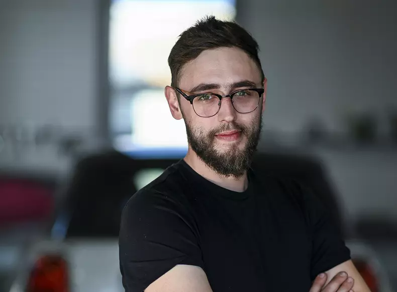 P90455966_highRes_racing-mimi-evo-2022