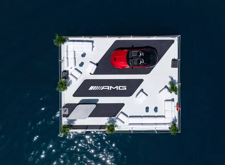 Concept Mercedes-AMG PureSpeed: Expressives Konzeptfahrzeug gibt Ausblick  auf erstes Modell der Mythos-SerieConcept Mercedes-AMG PureSpeed – expressive concept car gives a look at the first model in the Mythos series