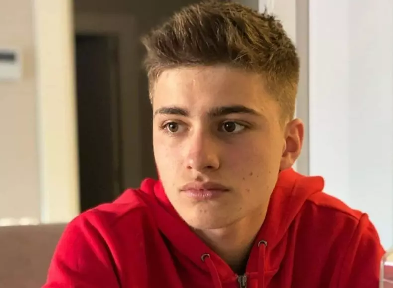 2022-10-28-15_25_54-