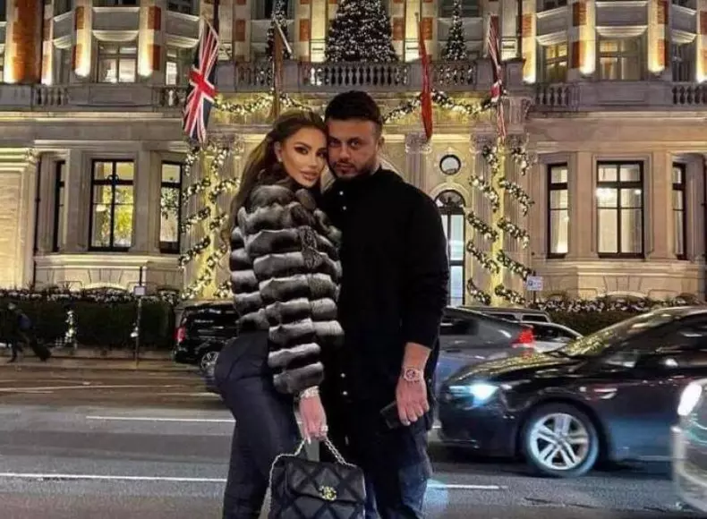 bianca si gabi badalau