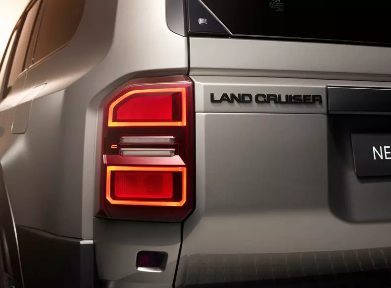Toyota-Land_Cruiser_250-2025-1600-1f