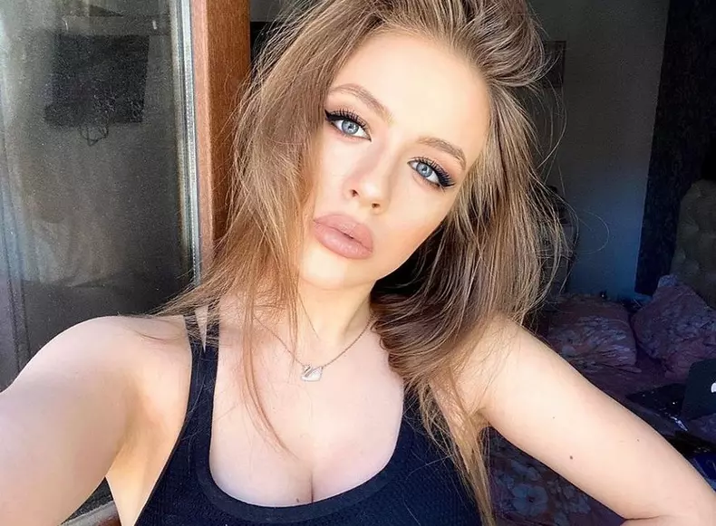 Jennifer-Dumitrascu-4