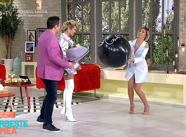 adela-popescu-sex-bebelus-3