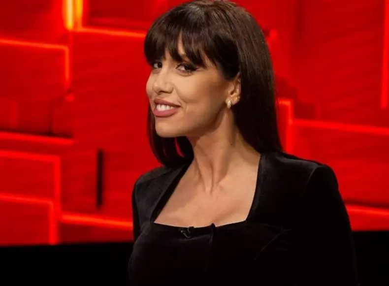 Denise 40 de intrebari