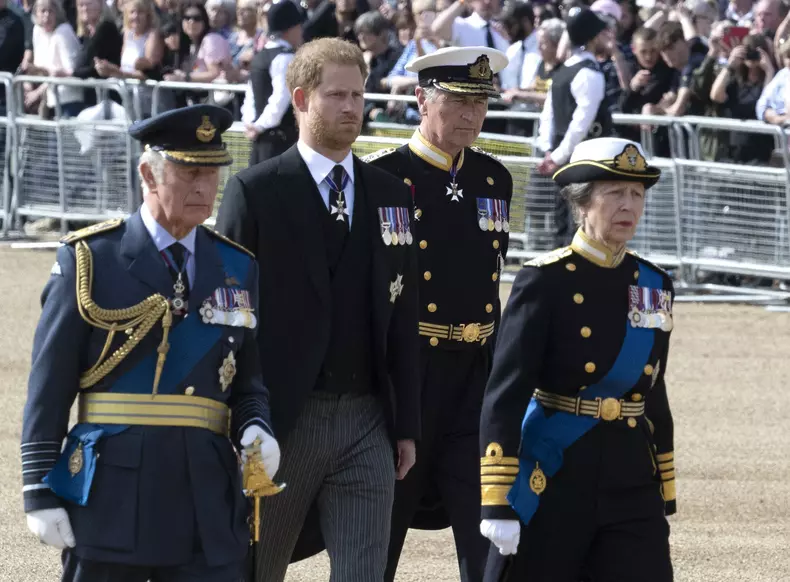Ceremonial procession of the coffin of Queen Elizabeth II from Buckingham Palace to Westminster Hall