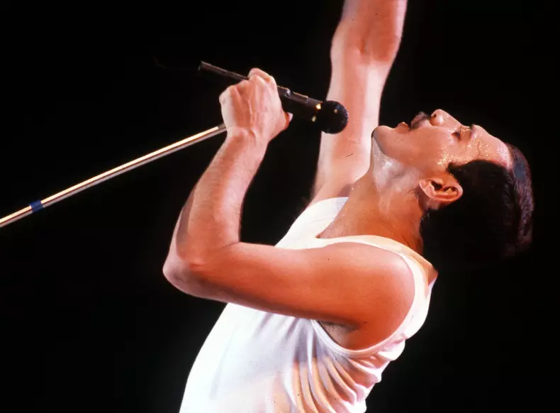 freddie-mercury-3