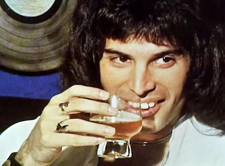 freddie-mercury-5