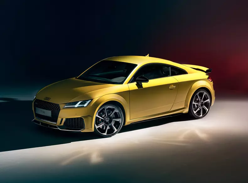 The matte look: new colors for Audi TT, TTS, TT RS, Audi Q3, and