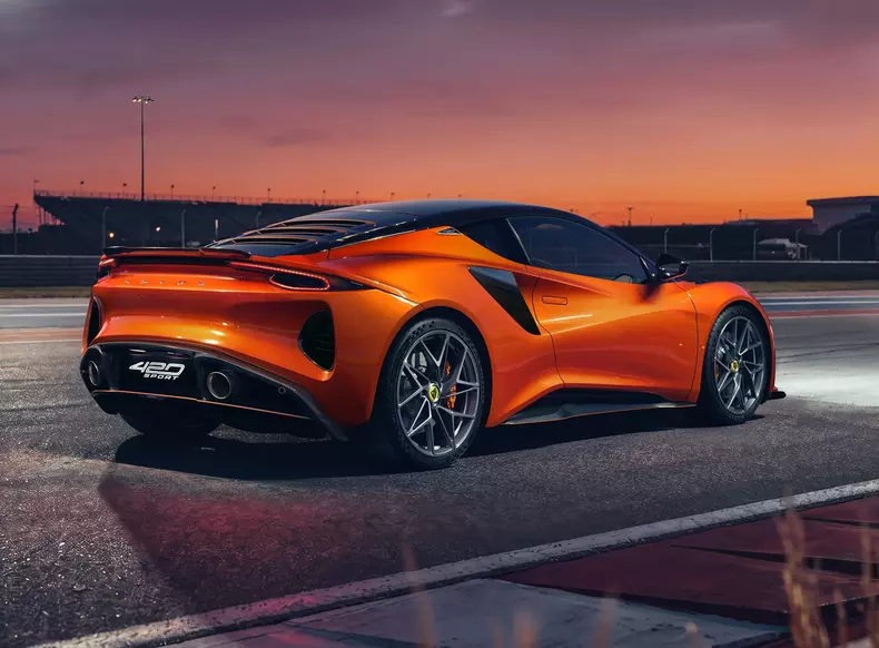 Lotus-Emira_420_Sport-2027-Rear_Three-Quarter.c7e27177