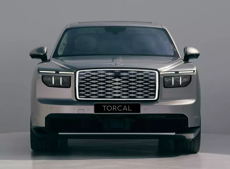Bentley-Torcal-2028-Front.9f6da46e