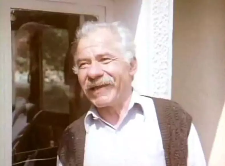 memoria-zilei-mihai-mereuta-quottata-mi-a-spus-daca-asta-e-teatrul-e-bun-fa-l-in-continuarequot-video-NKf