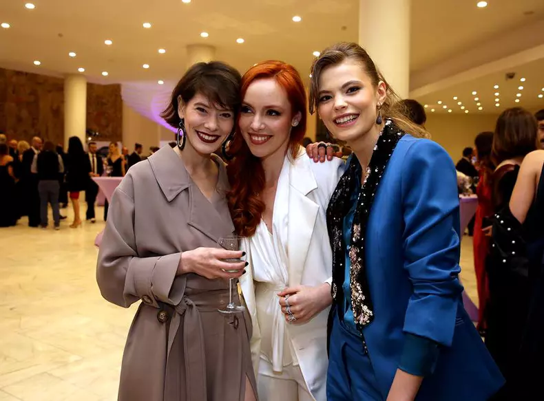 Crina Semciun, Olimpia Melinte si Flavia Hojda