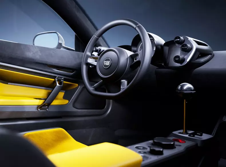 Gordon_Murray-T.33-2024-1600-0b