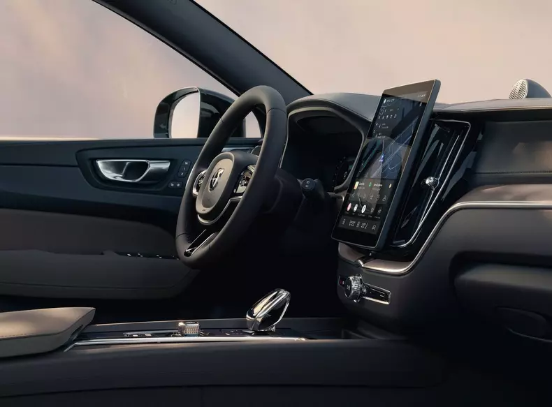 Volvo-XC60-2026-HD-c0e35fde1ba9c3e94bba7d1a781770c23cd307cc6