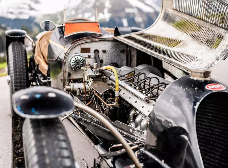 Bugatti-Type_59_Sports-1934-Engine_Bay.c0c2d3b5