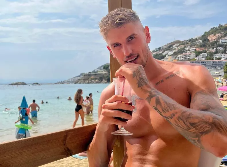 Cu ce se ocupă Alex Delea, la un an de când a câștigat trofeul „Survivor România”. Viața i s-a schimbat radical (7)