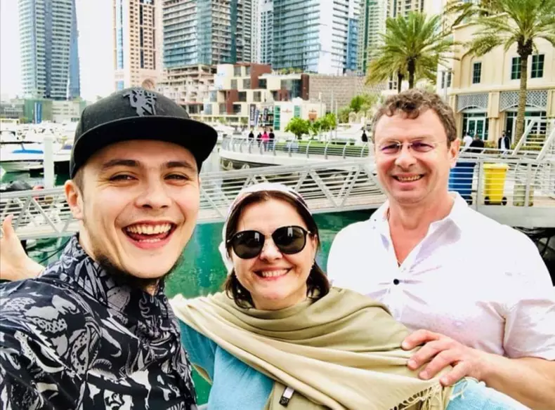 niculina stoican si familia ei familie