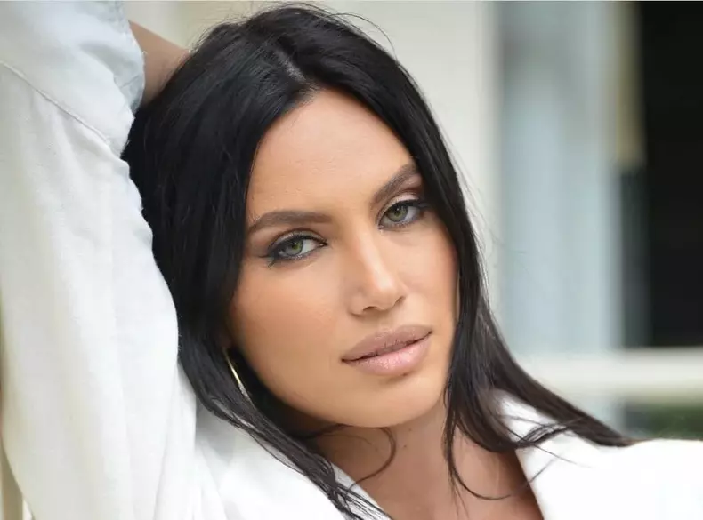 alina puscau copilarie