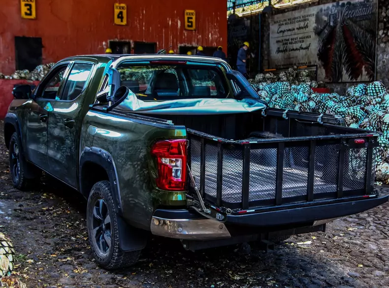 Peugeot-Landtrek-2021-1600-52